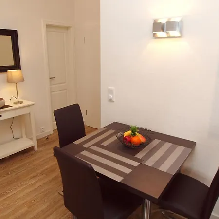 Apartment Haus Am Park 22 Kuehlungsborn